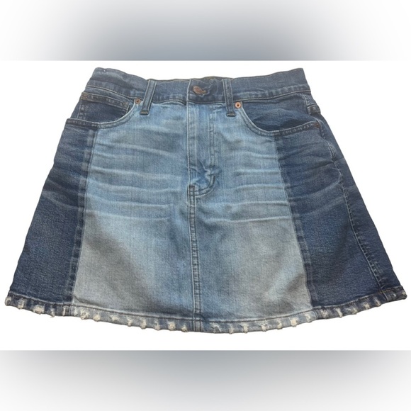 Madewell Dresses & Skirts - 🎉HP🎉 Madewell McCarren 2 Toned Wash Denim Skirt Size 27 EUC